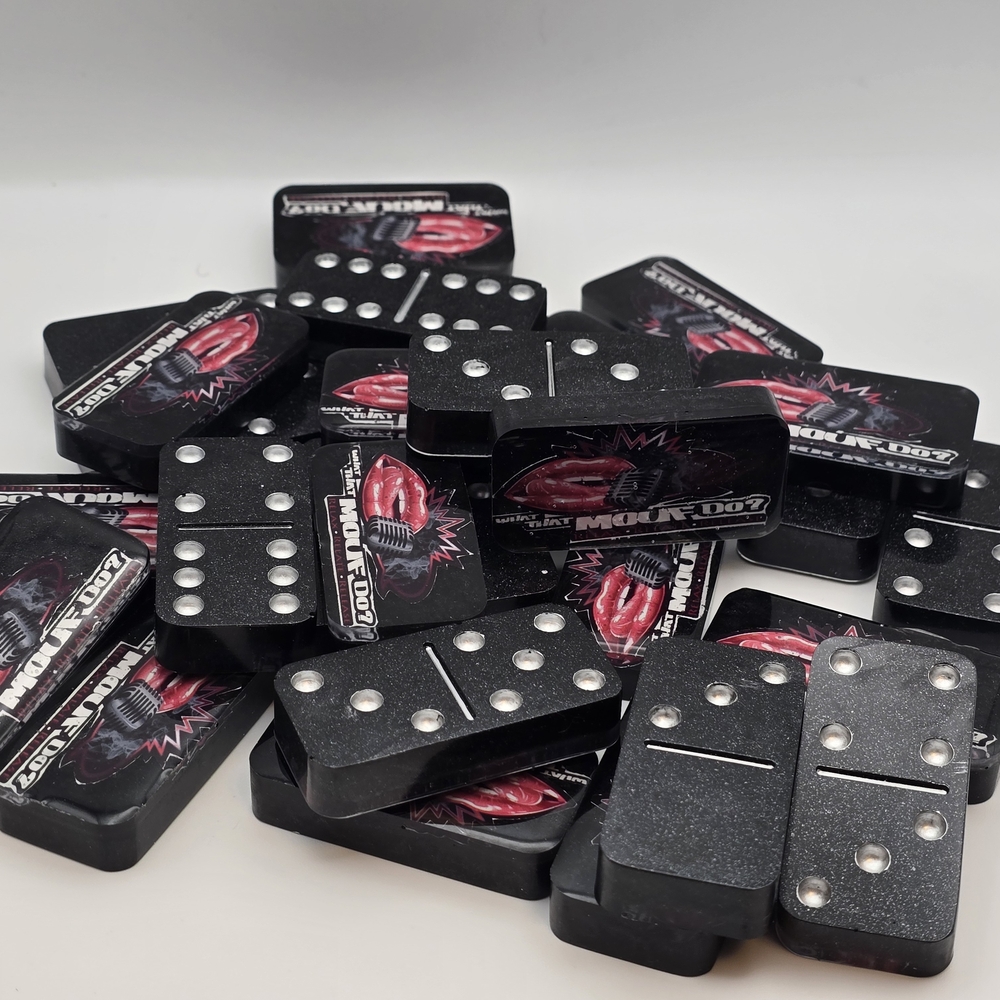 Custom Graphic Domino Set - Picture 2 of 7